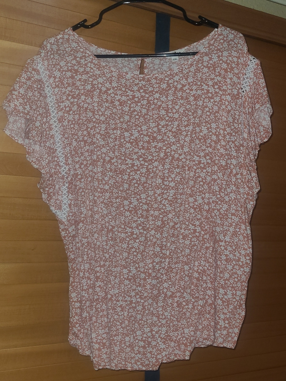 Women's Geegee Brand Dusty Rose Floral Lace-Trim Blouse
